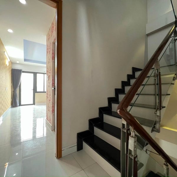 Nhà 4 tầng hẻm 59 đường số 10 Tân Quy 4m x 10m