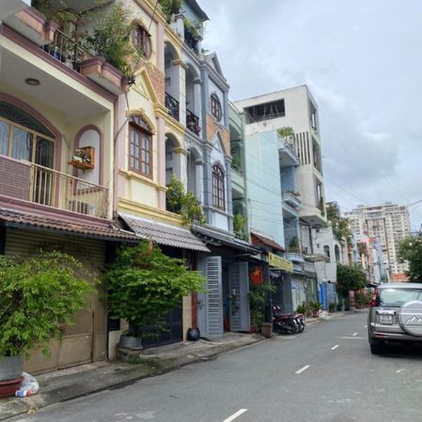 Nhà khu Cư Xá Ngân Hàng Quận 7 đường số 13,  4m x 16m