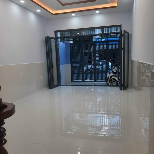 Nhà 2 tầng mặt tiền đường số Tân Quy 4m x 22m