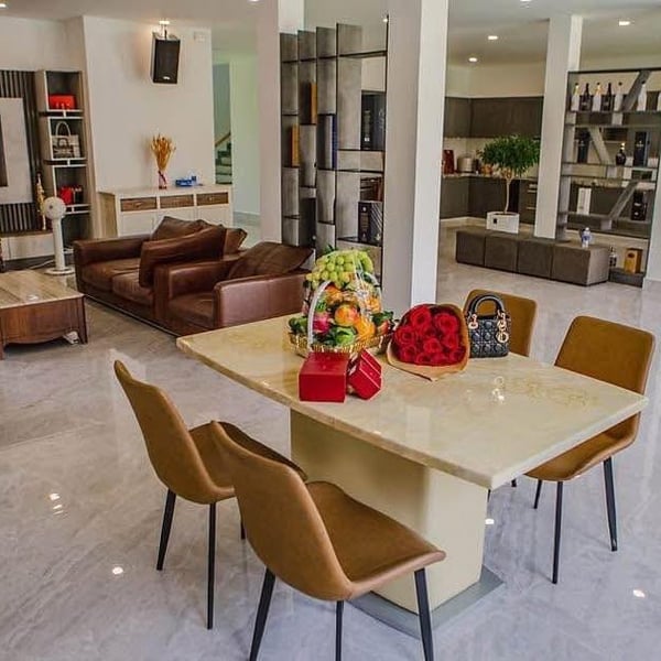 Bán biệt thự 189C1/1 Nguyễn Văn Hưởng, P. Thảo Điền, Quận 2