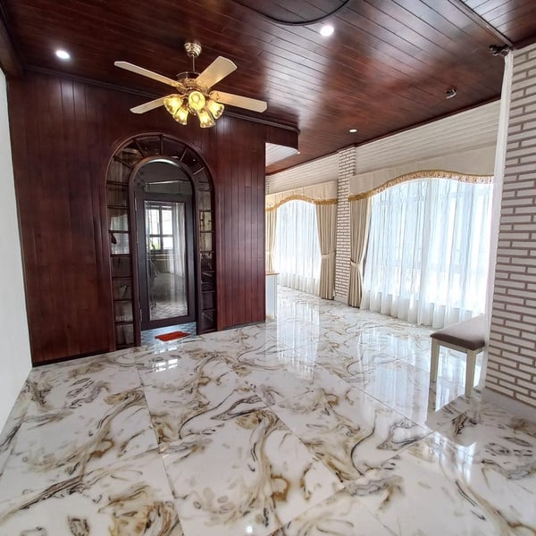 Biệt thự sân vườn Kiều Đàm Quận 7 DT: 11m x 40m