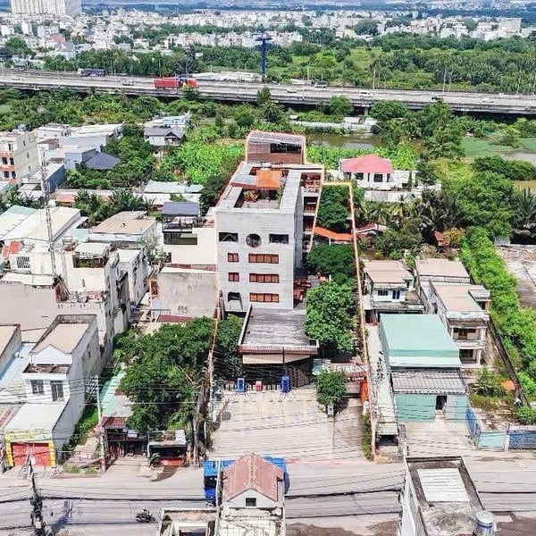 Bán toà nhà 979 Nguyễn Duy Trinh, P. Phú Hữu, TP. Thủ Đức