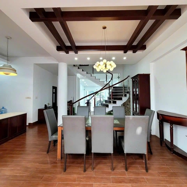 Biệt thự góc 2 mặt tiền Nguyễn Văn Linh 8m x 29,7m