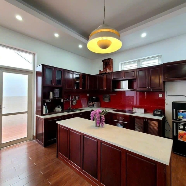 Biệt thự góc 2 mặt tiền Nguyễn Văn Linh 8m x 29,7m