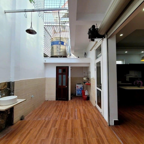 Biệt thự góc 2 mặt tiền Nguyễn Văn Linh 8m x 29,7m