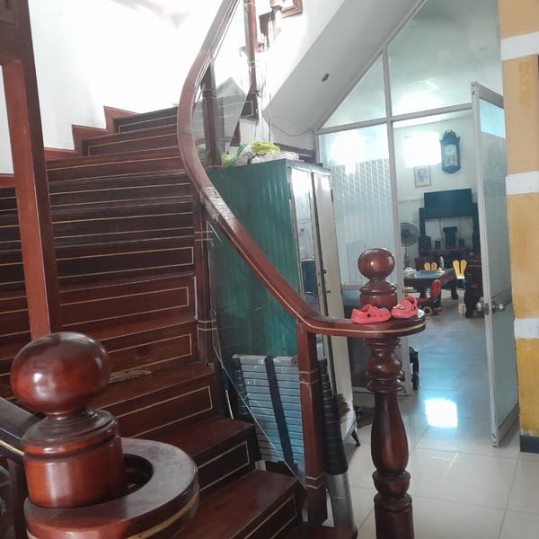 Nhà 4 tầng hẻm Huỳnh Tấn Phát 4m x 17m