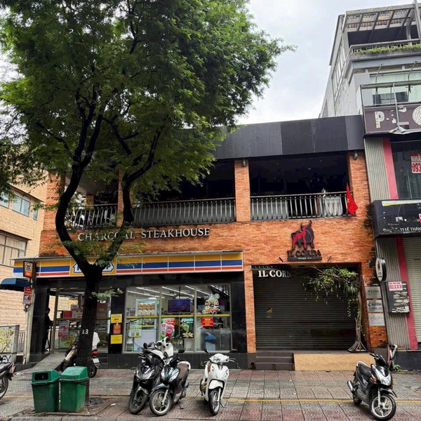 Bán nhà 11 đường Lê Thánh Tôn, P. Bến Nghé , Quận 1