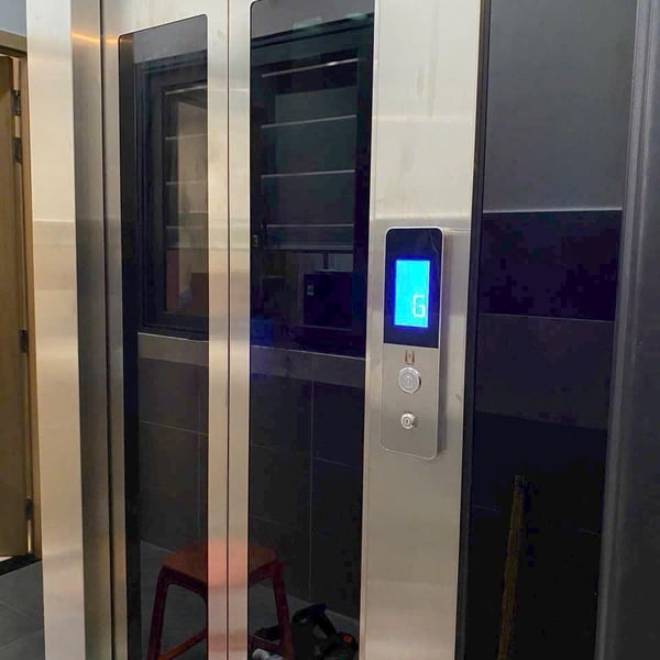 Bán tòa nhà căn hộ dịch vụ Quận 10 đường Điện Biên Phủ