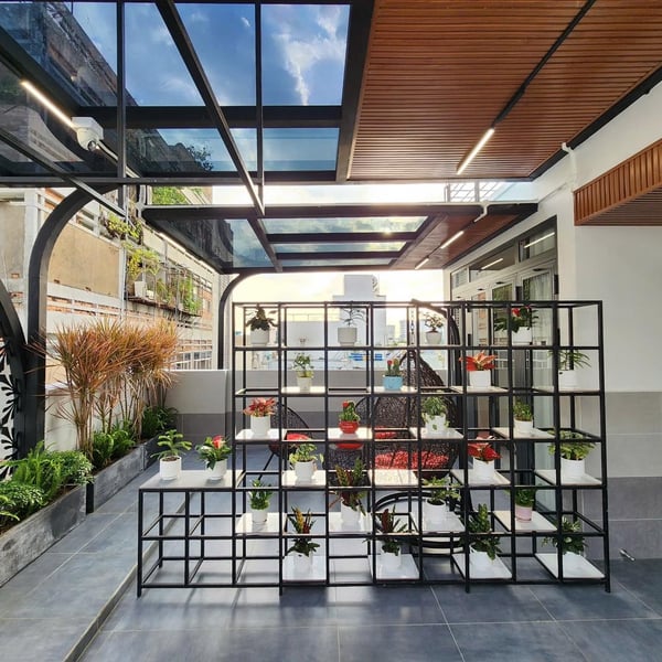 Bán tòa nhà căn hộ dịch vụ Quận 10 đường Điện Biên Phủ