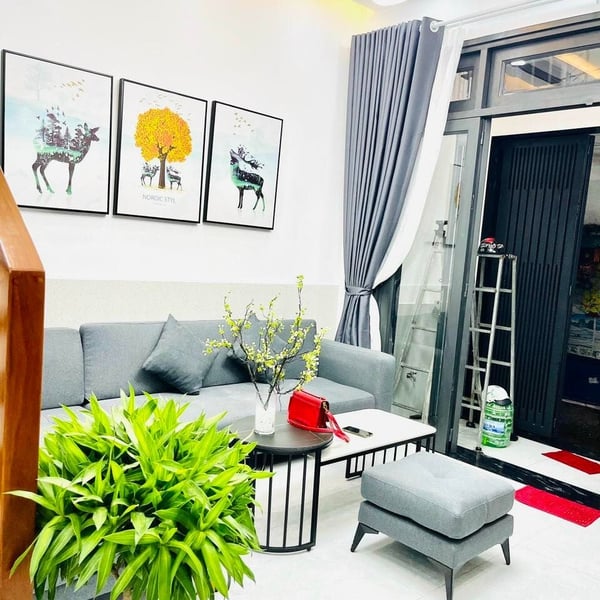 Nhà mới 2 tầng hẻm 502 Huỳnh Tấn Phát 4m x 14m