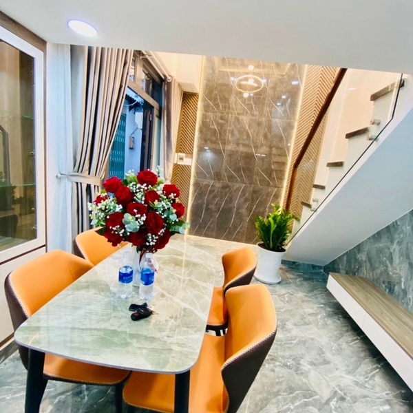 Nhà mới 3T hẻm 35 Nguyễn Văn Quỳ , 7m x 3.5m 