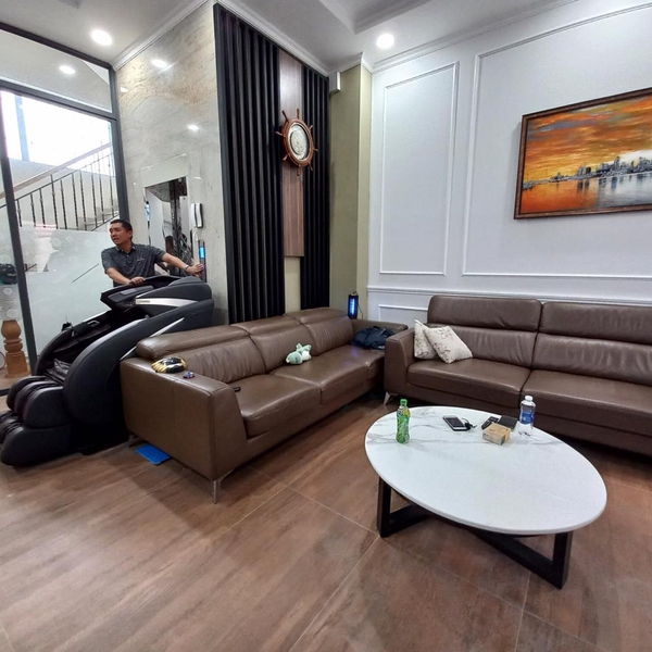 Biệt thự góc 2 mặt tiền khu Kiều Đàm 9m x 15m