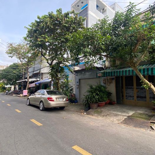 Nhà 2 tầng đường 37 Tân Quy 4,08m x 20m