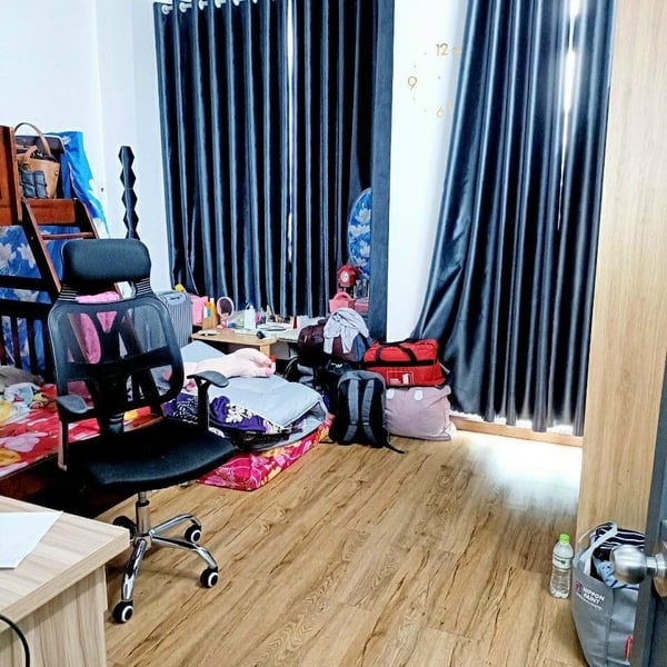 Nhà 2 tầng hẻm 1041 Trần Xuân Soạn 4,2m x 11m