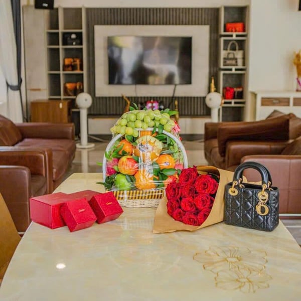 Bán biệt thự 189C1 Nguyễn Văn Hưởng, Thảo Điền, Quận 2