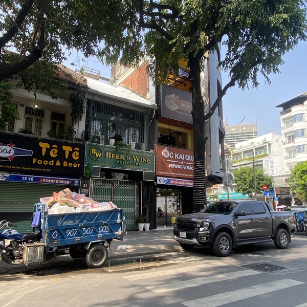 Bán nhà mặt tiền đường Cống Quỳnh, Phường Nguyễn Cư Trinh, Quận 1