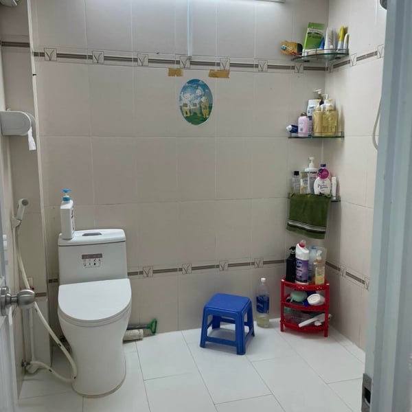 Nhà 2 tầng đường 39 Tân Quy, 4m x 20m chỉ 9,8 tỷ