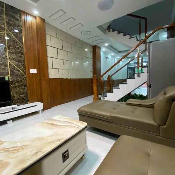 Nhà 4 tầng đường Số Tân Quy 4m x 20m