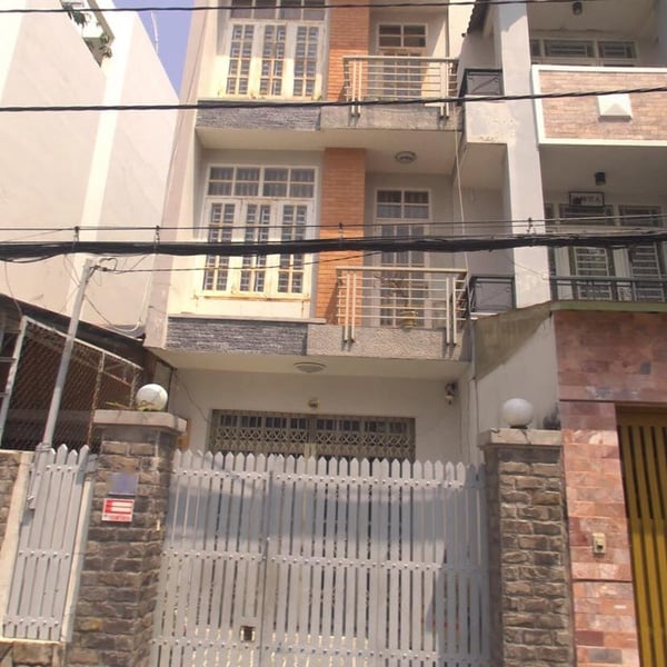 Bán nhà 3 tầng đường 51 tân quy , 4m x 19m 