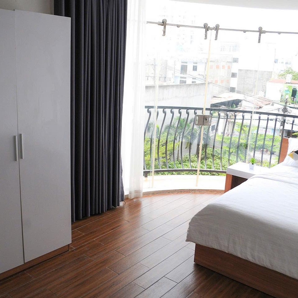 Bán toà nhà căn hộ dịch vụ Gò Vấp mặt tiền đường Trần Bình Trọng 