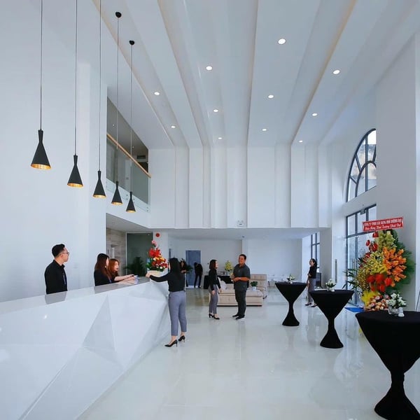 Bán toà nhà căn hộ dịch vụ Gò Vấp mặt tiền đường Trần Bình Trọng 