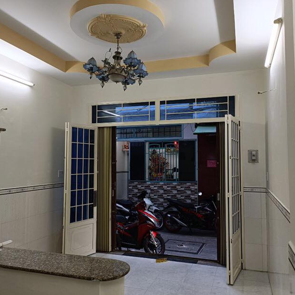 Nhà 2T hẻm 54 Lê Văn Lương 4m x 8,5m