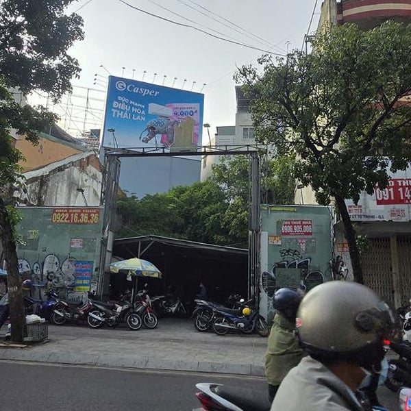 Bán nhà mặt tiền 284 - 286 - 288 Lý Tự Trọng, P. Bến Thành, Quận 1