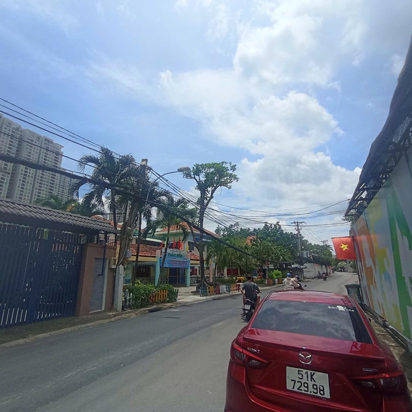 Bán nhà 24 Nguyễn Ư Dĩ, Phường Thảo Điền, Quận 2