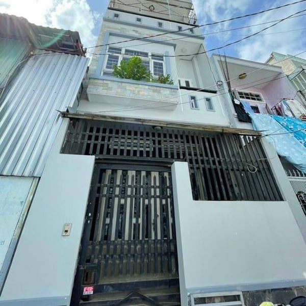 Nhà 3T hẻm 1041 trần xuân soạn , 3,6m x 8,5m