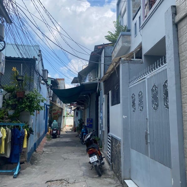 Nhà 3T hẻm 1041 trần xuân soạn , 3,6m x 8,5m