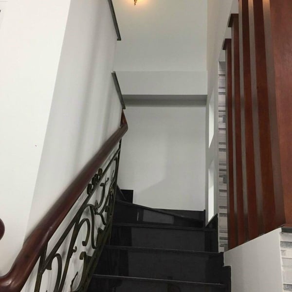 Nhà 2T hẻm 701 trần xuân soạn , 4.1m x 11.68m