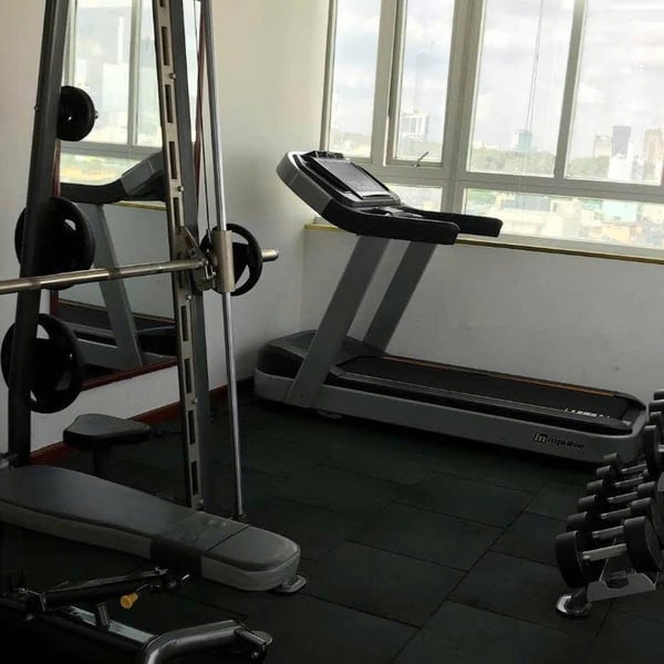 Bán khách sạn 180 - 182 -184 Nguyễn Trãi, P. Bến Thành, Quận 1