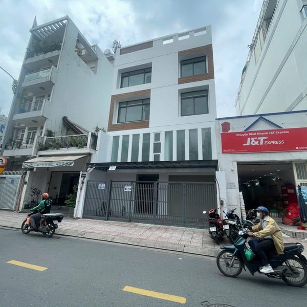Bán nhà 63 đường Mai Thị Lựu, Phường Tân Định, Quận 1