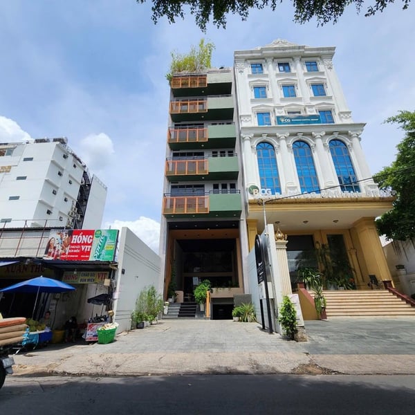 Bán toà nhà 27D Quốc Hương, P. Thảo Điền, TP Thủ Đức