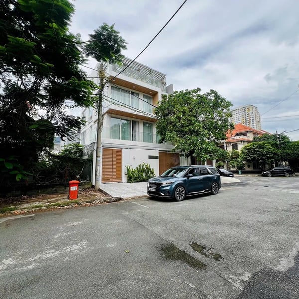 Bán đất 204E2 Nguyễn Văn Hưởng, P. Thảo Điền, Quận 2