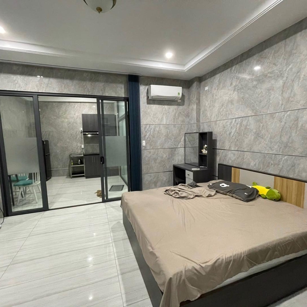 Nhà 6T mặt tiền hoàng quốc Việt , Phú Thuận 5m x 32m