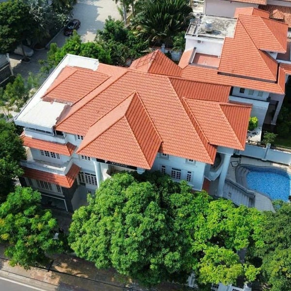 Bán biệt thự 113 Nguyễn Văn Hưởng, P. Thảo Điền, Quận 2