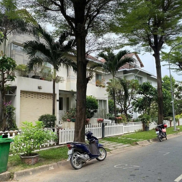 Bán biệt thự Lan Anh, Phường An Khánh, Quận 2 