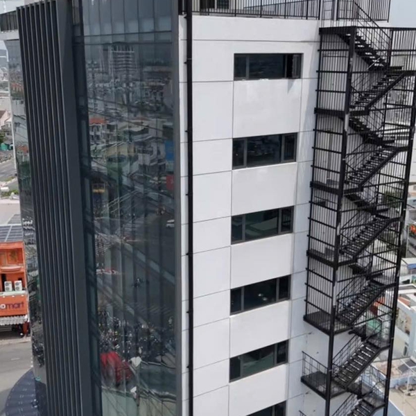 Bán toà nhà 137-139 Nguyên Hồng, P. Hạnh Thông, TP.HCM