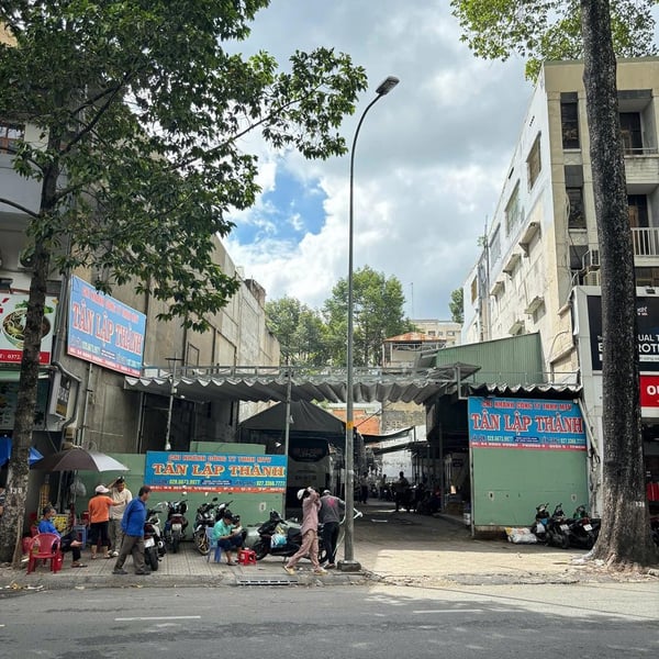 Bán nhà 84 Hùng Vương, P. An Đông, Quận 5