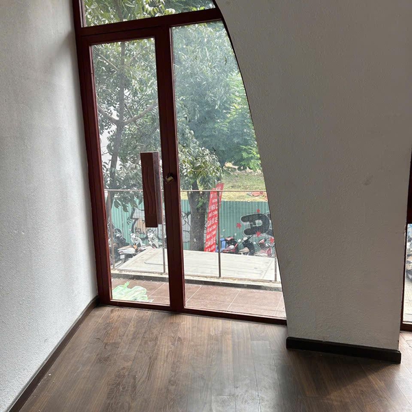 Bán nhà 42 Ngô Thời Nhiệm, P. Xuân Hoà, Quận 3