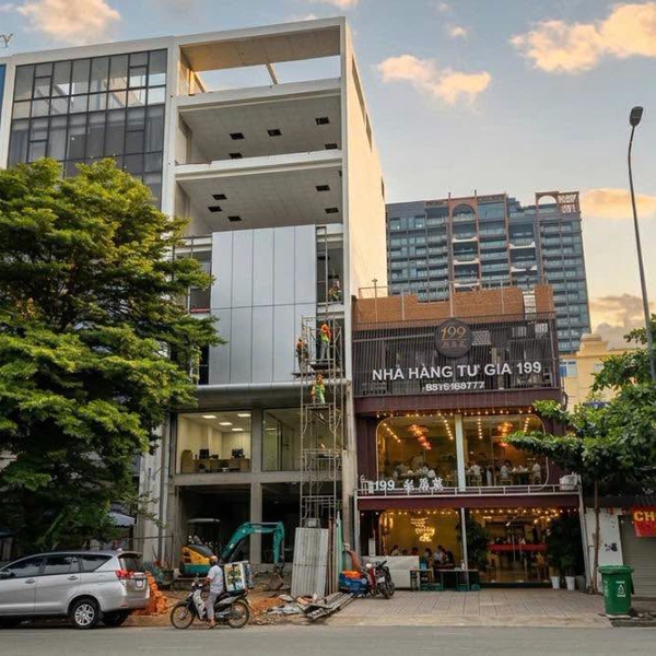 Bán nhà mặt tiền 199 Trương Văn Bang, P. Thạnh Mỹ Lợi, Quận 2
