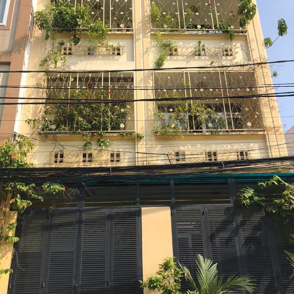 Nhà 3T hẻm xe hơi đường số Tân Quy 6.9m x 16.3m