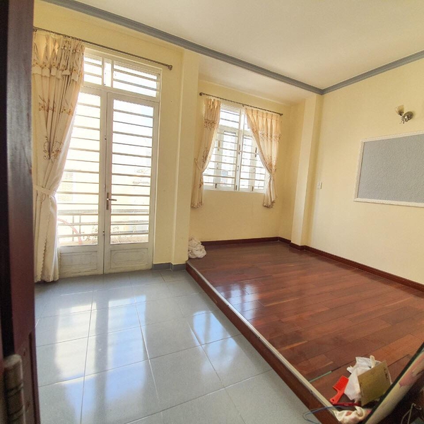 Bán nhà Q7 hẻm 793 Trần Xuân Soạn, 4,5x12m  nở hậu 5m chỉ 5 tỷ 7