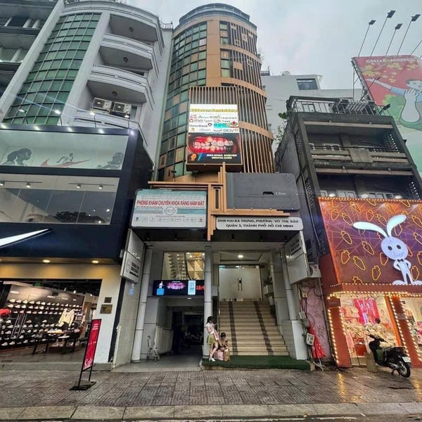 Bán toà nhà 261B Hai Bà Trưng, P. Xuân Hoà, Quận 3