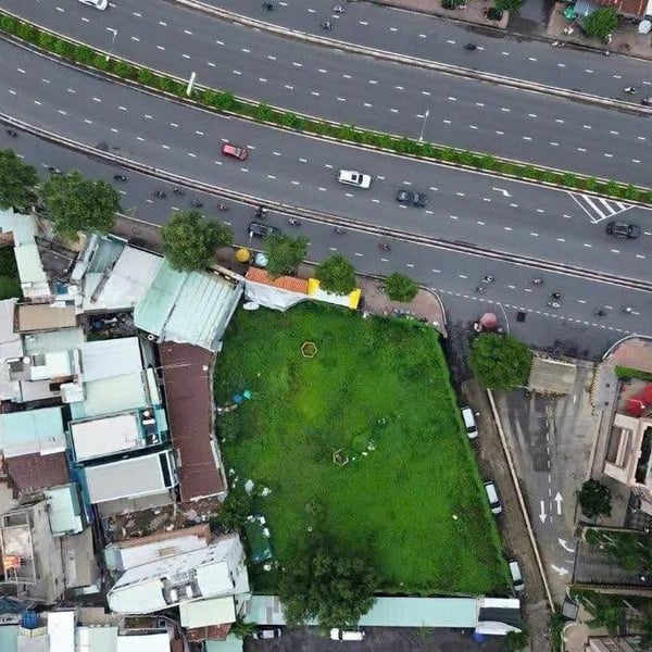 Bán quỹ đất 99 Nguyễn Hữu Cảnh, P. Thạnh Mỹ Tây, TP.HCM