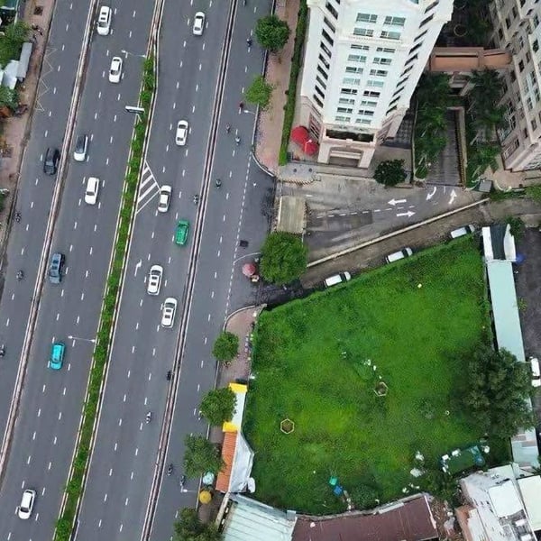 Bán quỹ đất 99 Nguyễn Hữu Cảnh, P. Thạnh Mỹ Tây, TP.HCM