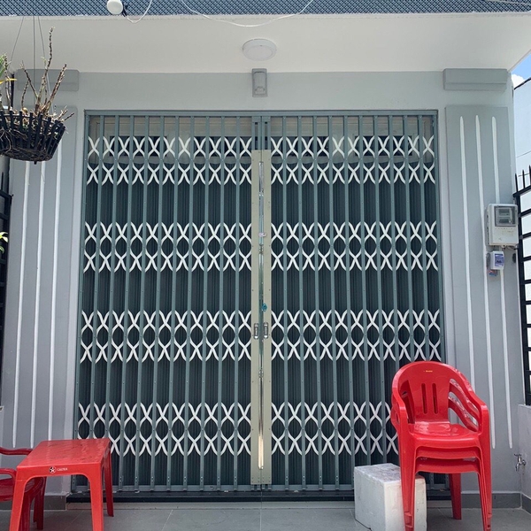 Bán nhà trần xuân soạn 5m x4m , 1 trệt 1 lửng chỉ 1 tỷ 250 