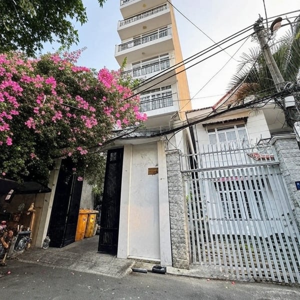 Bán tòa nhà văn hộ dịch Vụ Quận Phú Nhuận đường Lê Văn Sỹ