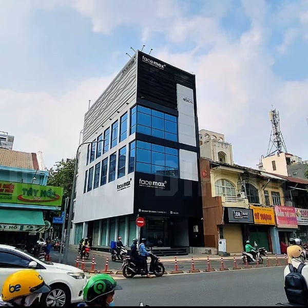 Cho thuê toà nhà 129 - 131 Đinh Tiên Hoàng, P. Tân Định, Quận 1